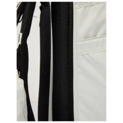 Pinqponq Komut 32 - Daypack 22 Pinqponq Komut 32 - Daypack -Osprey Verkäufe pinqponq komut 32 daypack detail 10